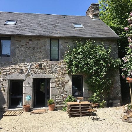 Chez Natacha Et Adrien Apartment Regnéville-sur-Mer Екстериор снимка